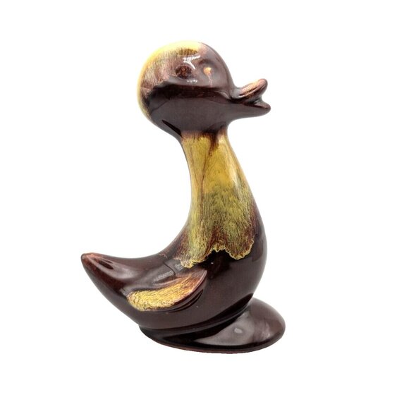 Vintage Blue Mountain Pottery BMP 5.5" Duckling Figurine Brown Yellow Drip Glaze - Picture 1 of 9